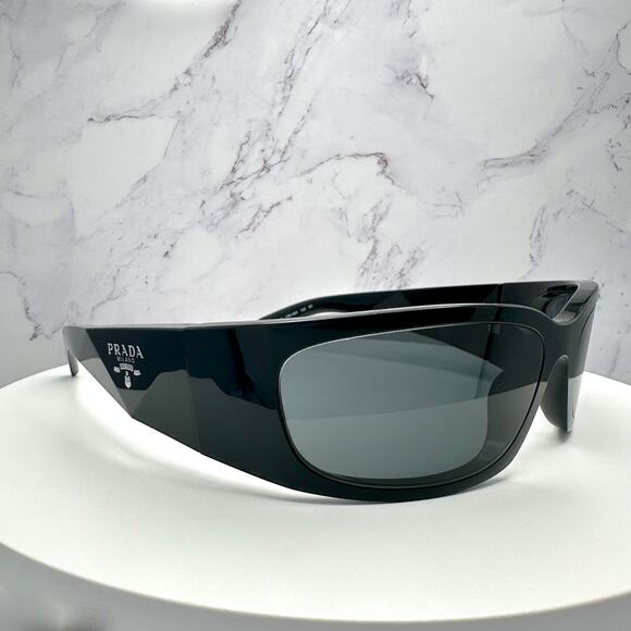 New Prada Sunglasses - Picture 6 of 16